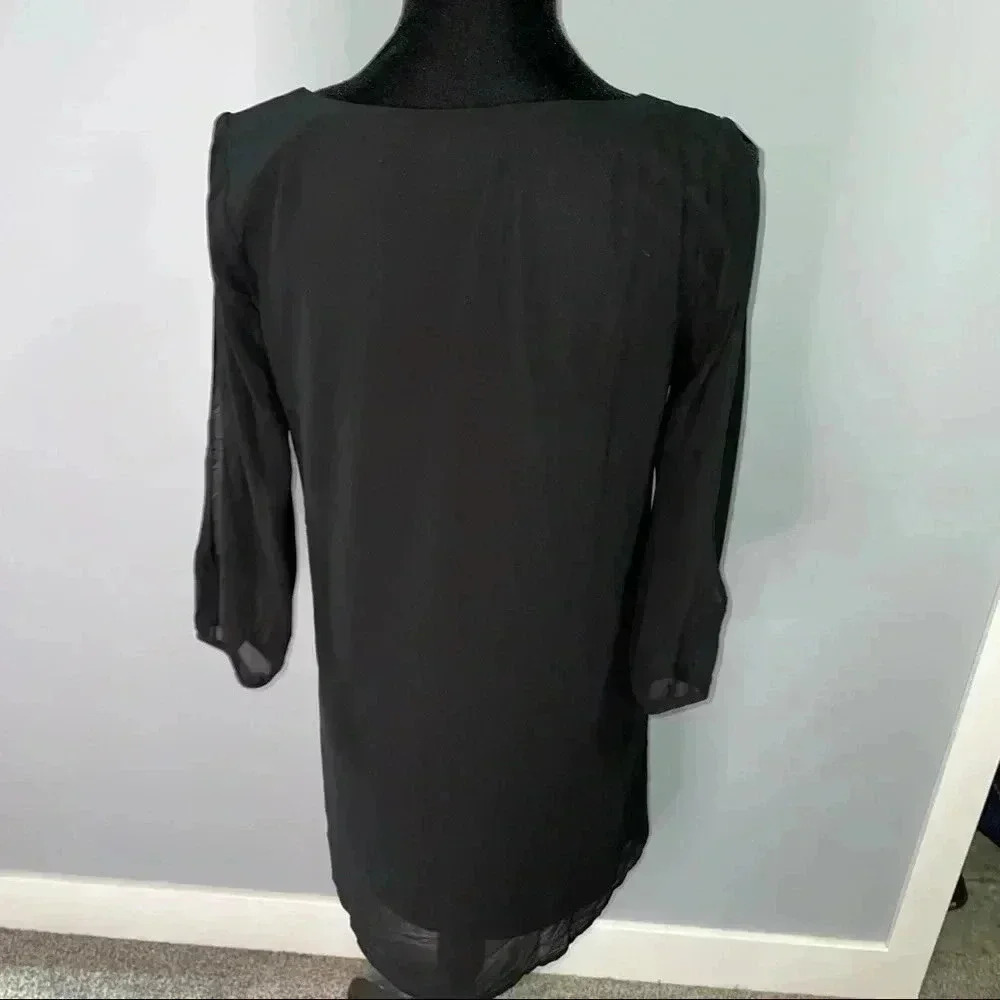 Lulus  Dress - Picture 4 of 6